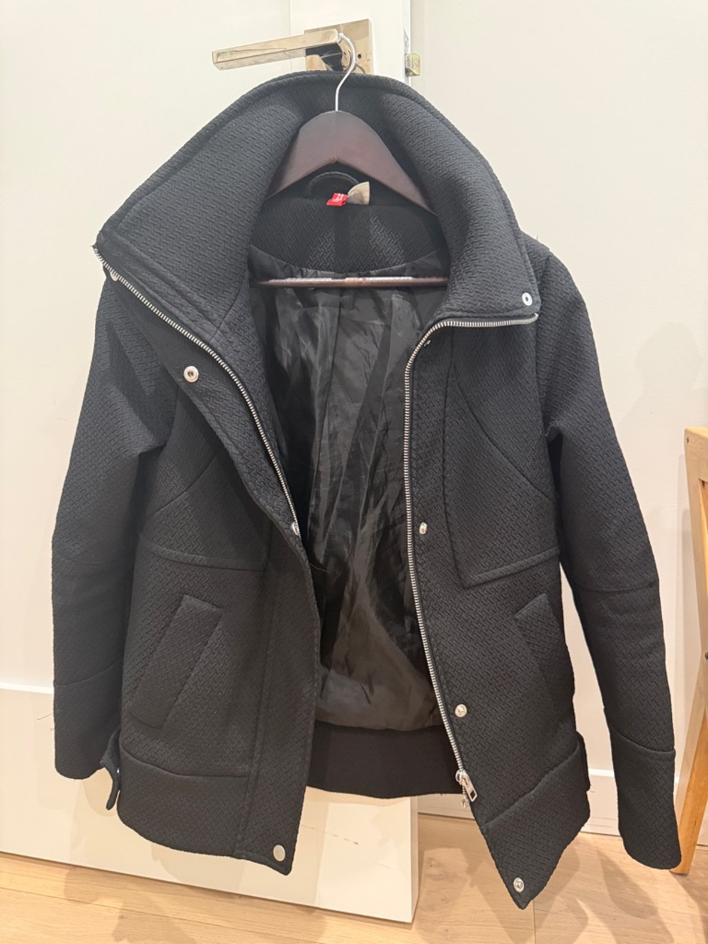 H&M Black Quilted Lightweight Women's Jacket